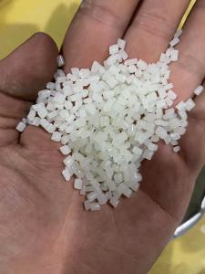 厂家直销各种尼龙颗粒，全消光尼龙颗粒，水丝颗粒等