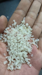 PA尼龙单6颗粒长期出售，80-120目，月供100多吨 