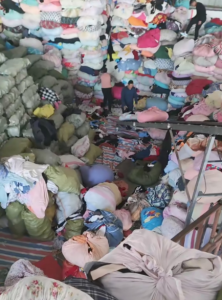 出售旧衣服夏装统货9.6米一车