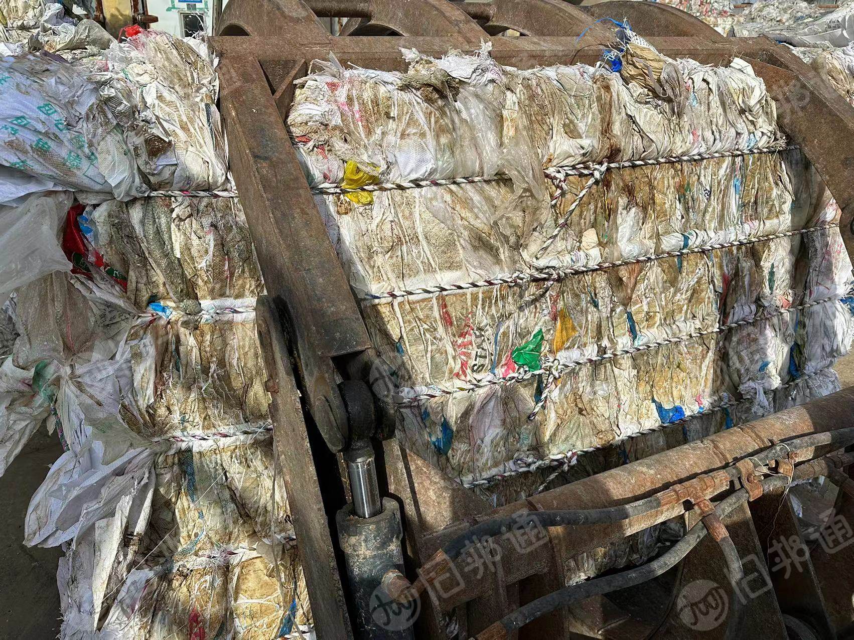 食品厂下来废旧编织袋，包鸡肉编织袋，出6成，月供近200吨