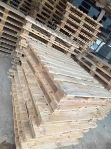 长期出售木栈板，尺寸：94/107，102/107，88/107，95/110