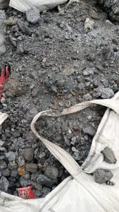 出售废铝渣，大量现货