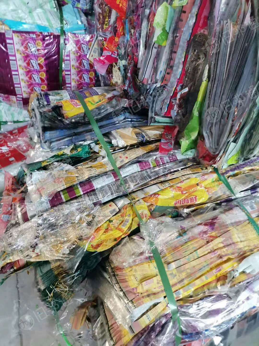 一手PET商标纸毛料,现货30吨,每月100多吨