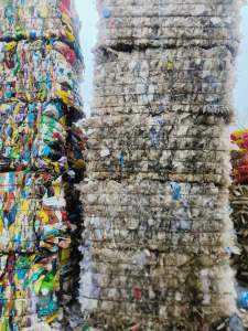 出售透明丙压块，现货6.8米一车