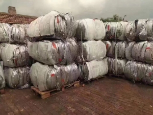 药厂PET复合铝塑膜出售，现货20吨