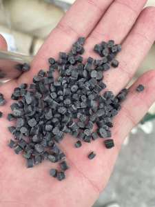 特价出售防火尼龙颗粒，现货三十吨 