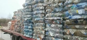 出售PET瓶砖，聚酯瓶砖