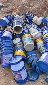 机油桶现金大量求购 ，有货的联系