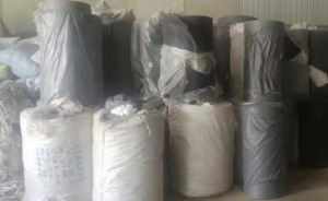 清仓处理服装内衬无纺布，涤纶短纤材质，幅宽1.02米，20多克，现货七八吨