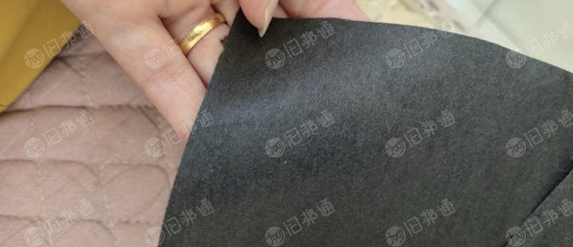 清仓处理服装内衬无纺布,涤纶短纤材质,幅宽1.02米,20多克,现货七八吨