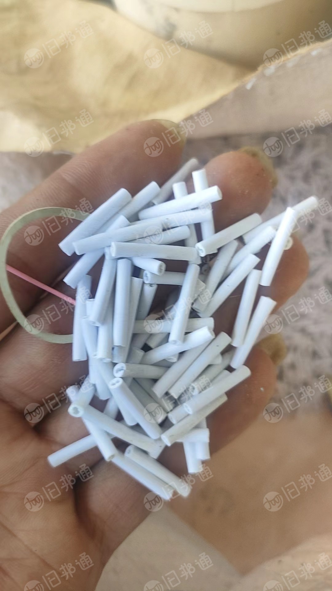 PVC数据线线皮下脚料,每个月上百吨出售