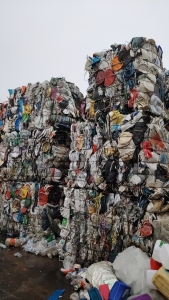 涂料桶压块，PP童车压块常年出售，现货2挂