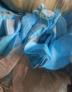 蓝色防护服下脚料刀口料长期供应