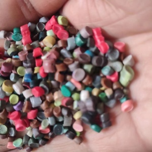 低压背心袋颗粒，过两层100目，料纯干净现货十几吨出售