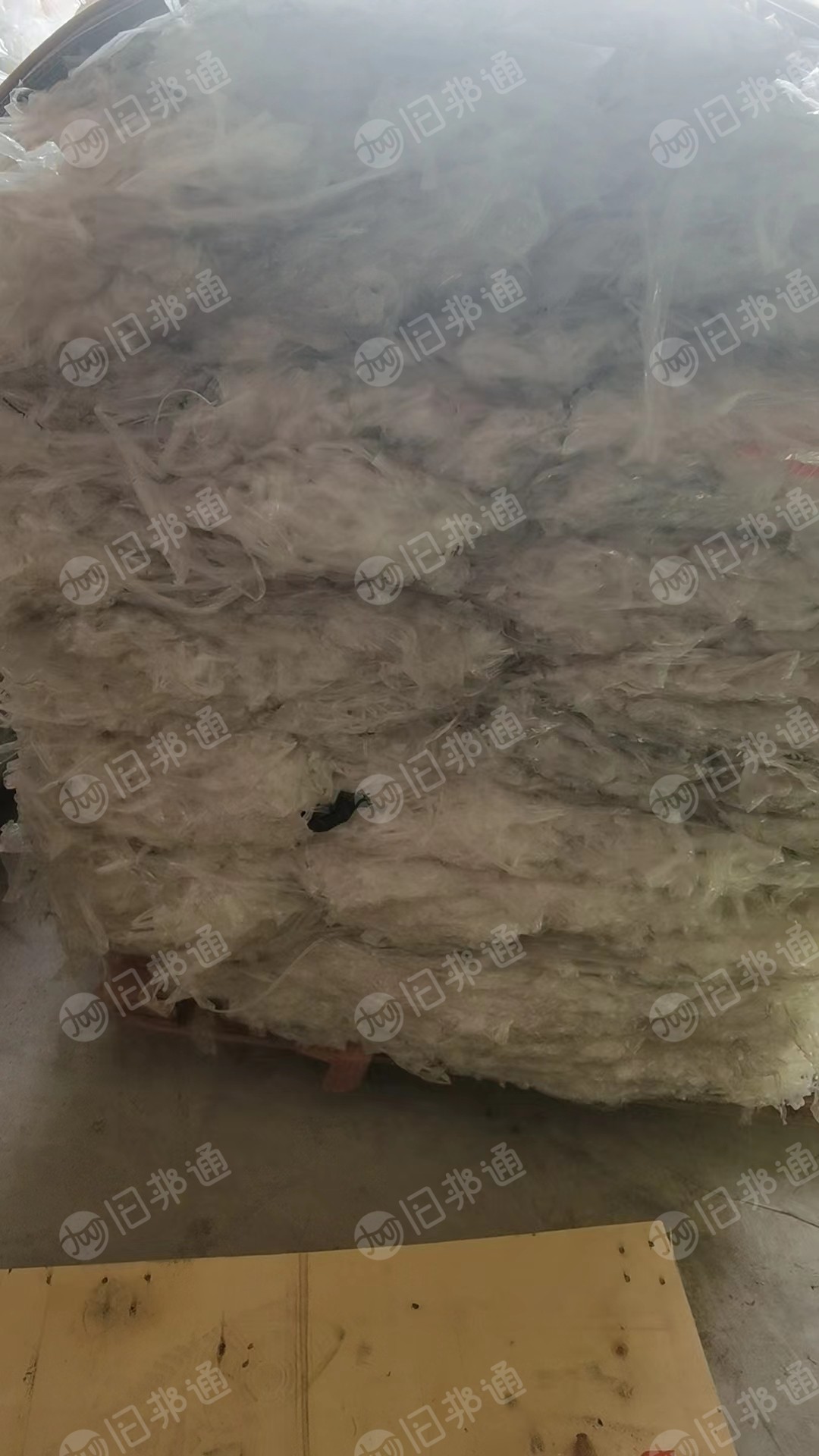 光伏厂下来的光伏带胶膜,大量有货出售