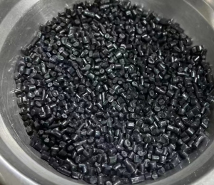 尼龙布角颗粒,pa6再生尼龙回料 可改性 可注塑产品 可加纤 注塑成产品是软韧性的