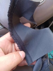 PVC箱包革废料，常年出售