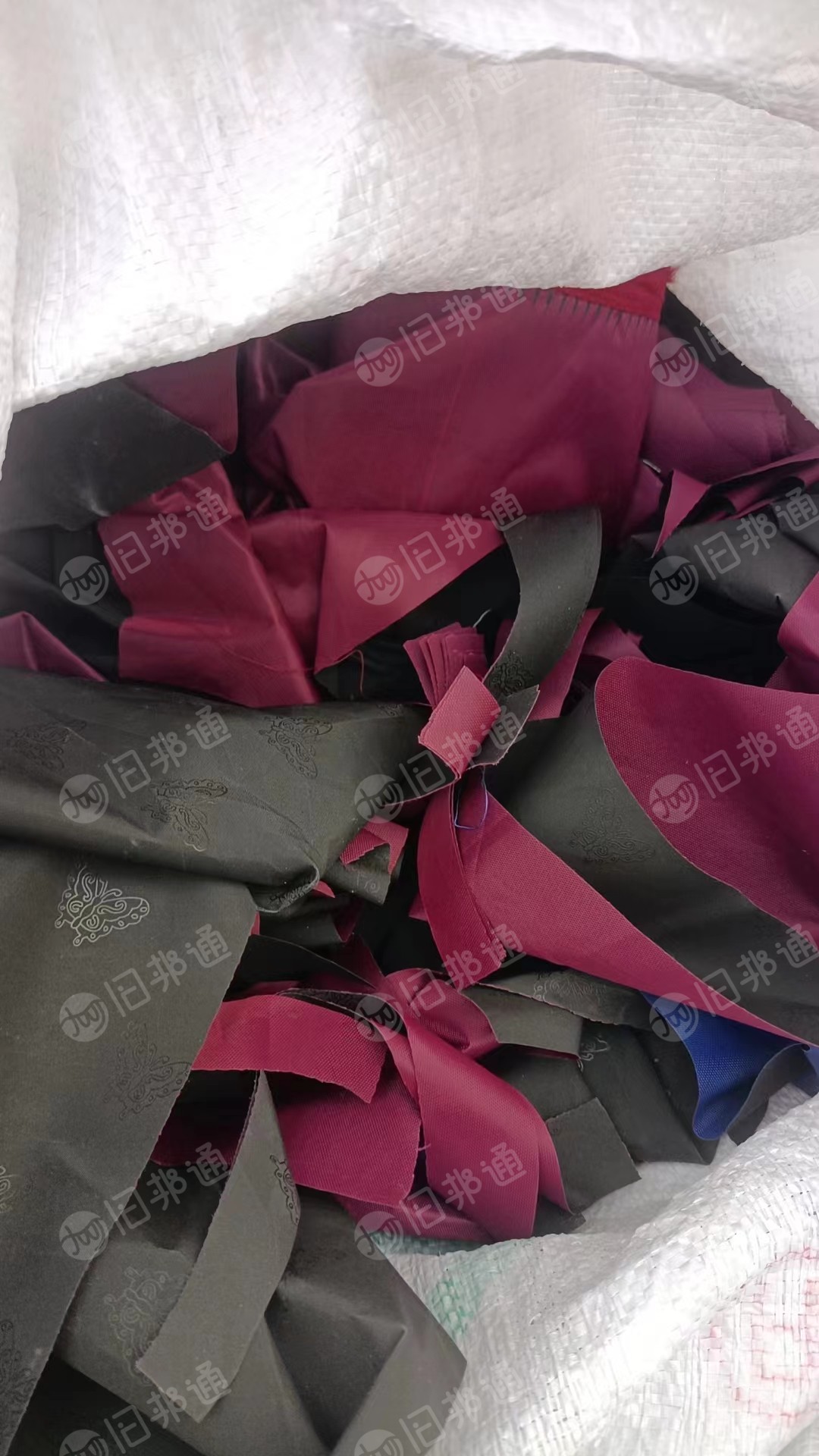 PVC雨衣废料,现货十几吨出售