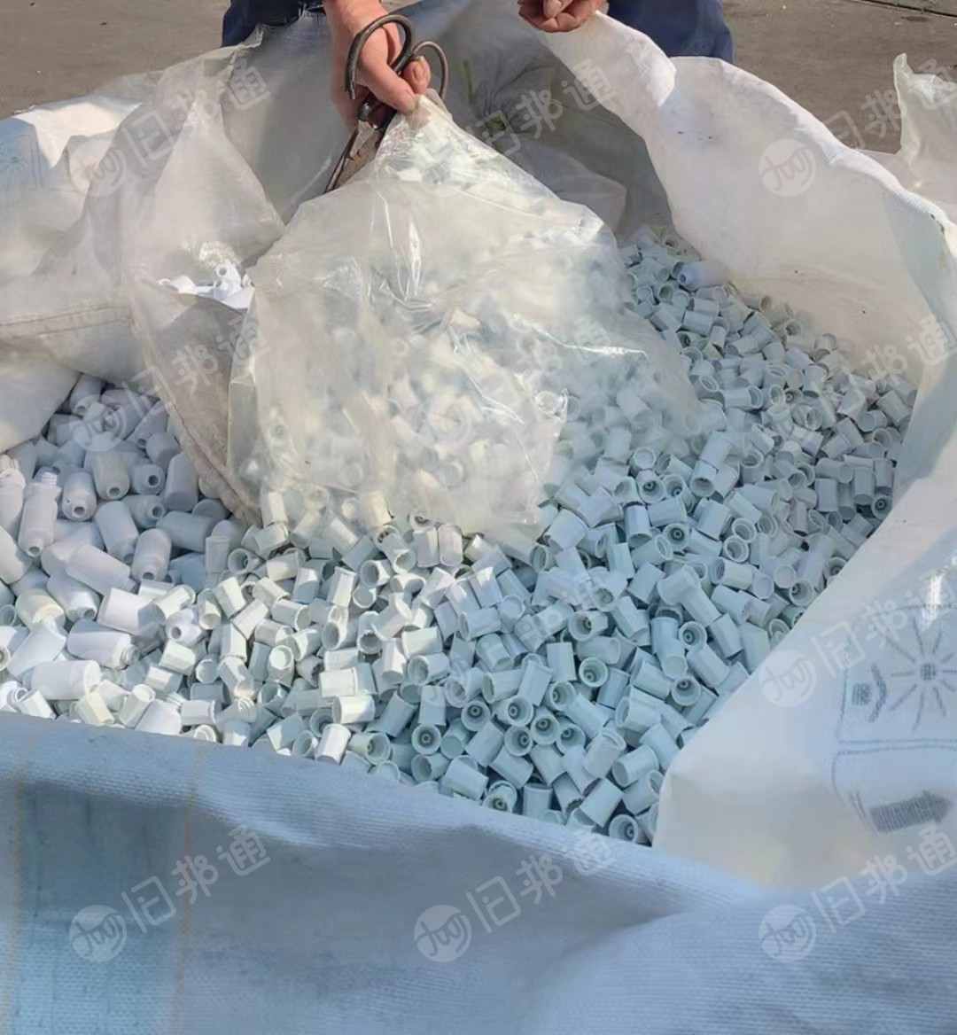 浇筑尼龙毛料,吹塑尼龙废料,尼龙刨丝,尼龙模具等,长期求购