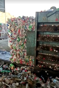 常年出售pet瓶砖，聚酯瓶砖