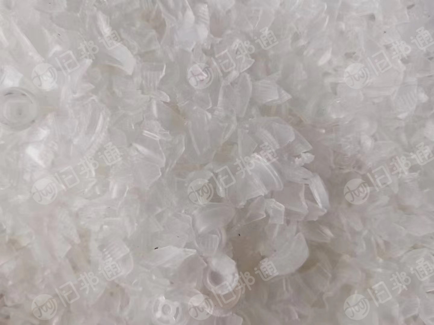 处理一批PP脉动瓶盖破碎料,现货9吨多