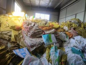 PP废旧编织袋，大白吨包炭黑吨包常年大量出售，月供100多吨