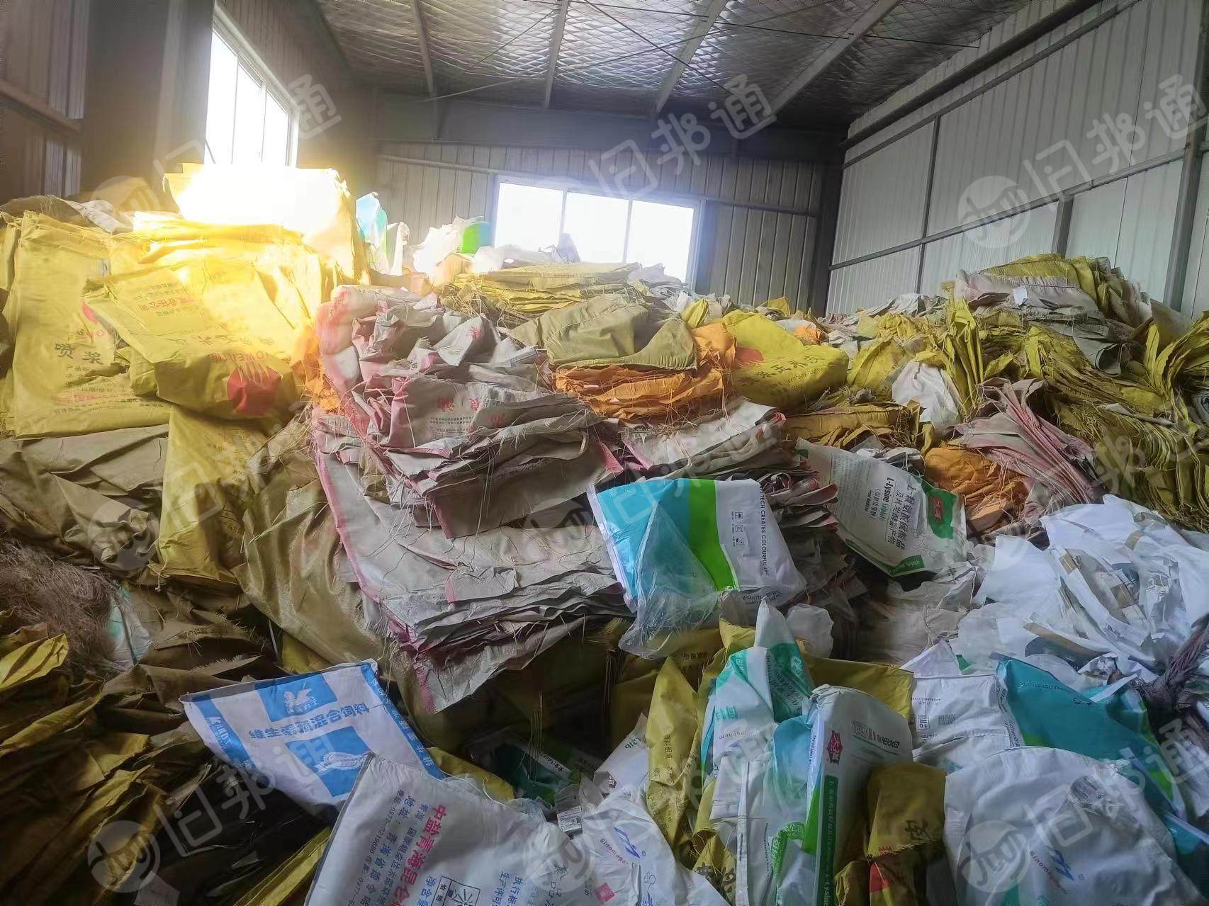 PP废旧编织袋，大白吨包炭黑吨包常年大量出售，月供100多吨