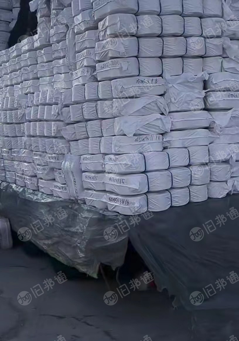 涤纶短纤1.56*38大化,仿大化,纯棉纱10-21支,漂白、黑,及各种颜色,出售