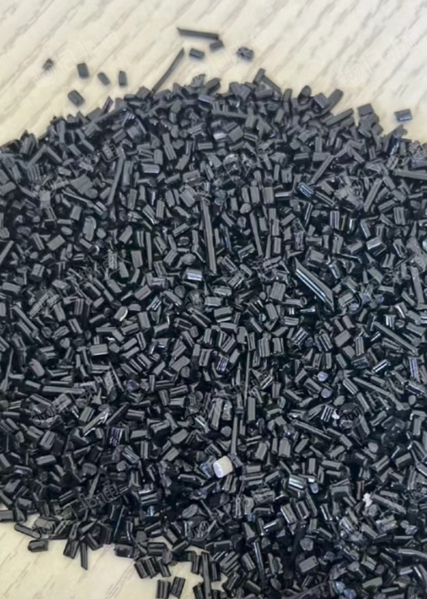 各种颜色聚酯切片,再生PET聚酯切片,大量出售