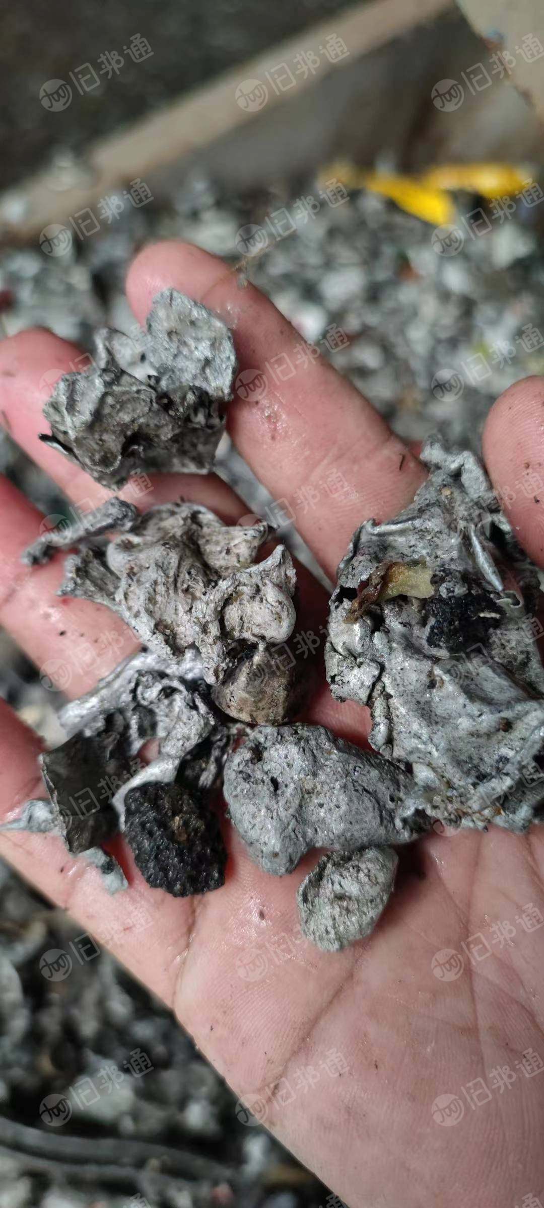 出售火烧铝,现货40吨
