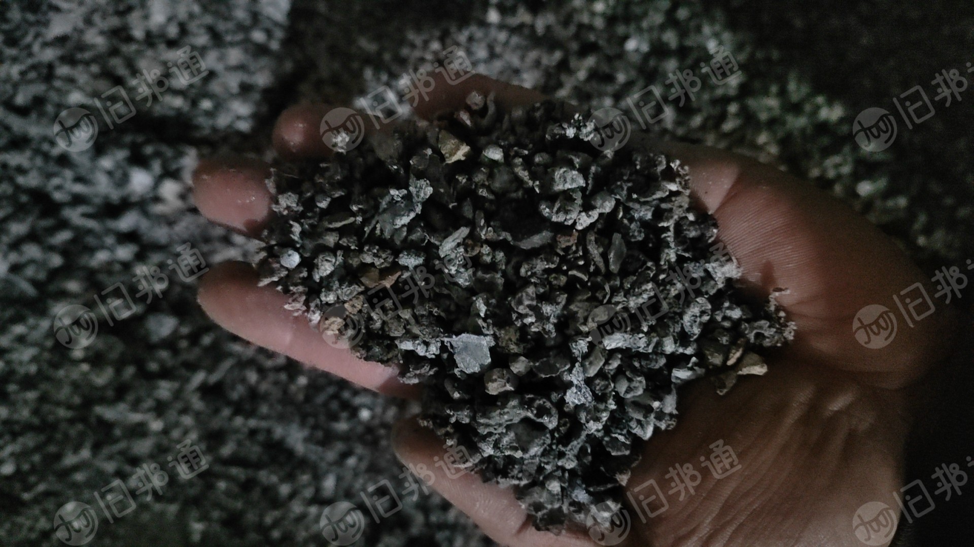 出售火烧铝,现货40吨
