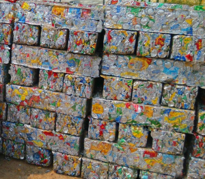 长期出售易拉罐小压块