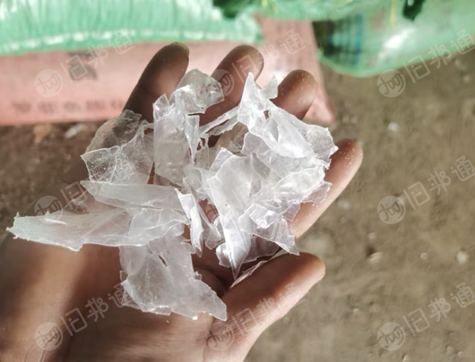 出售吹瓶厂下来的胶块水口料,瓶胚,瓶片,现货几十吨