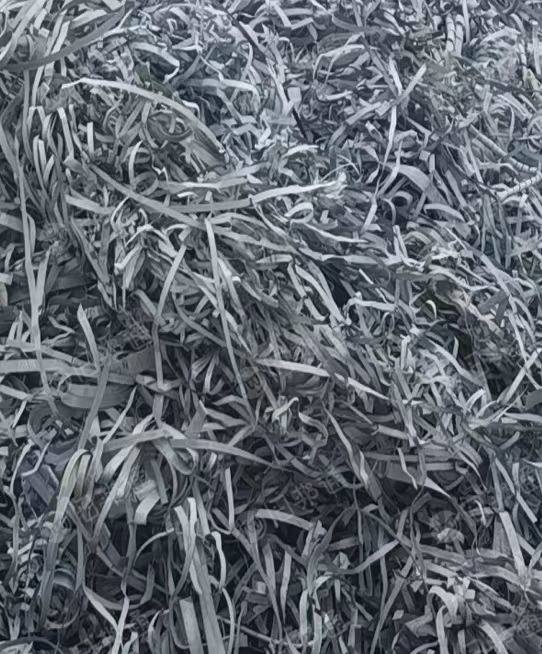 出售镀锌白铁皮,电缆厂下脚料 包电缆的,干净没杂质