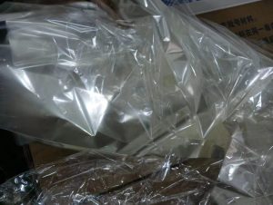 常年出售PET油画膜废料，月供5吨左右