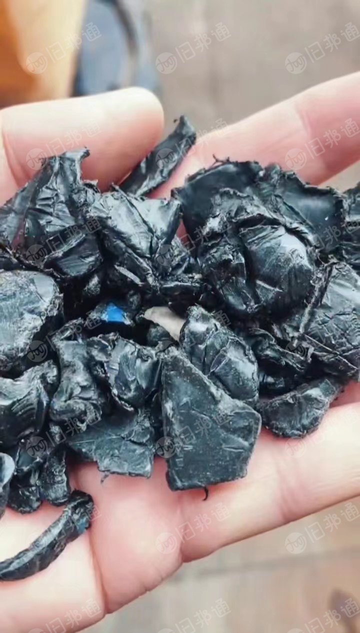 长期出售绿色PE托盘破碎料,低压中空破碎料(管道破碎料,钢管皮子,带钢厂皮子,波纹管)