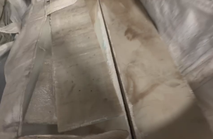 大量出售ABS光伏垫板废料，一级板