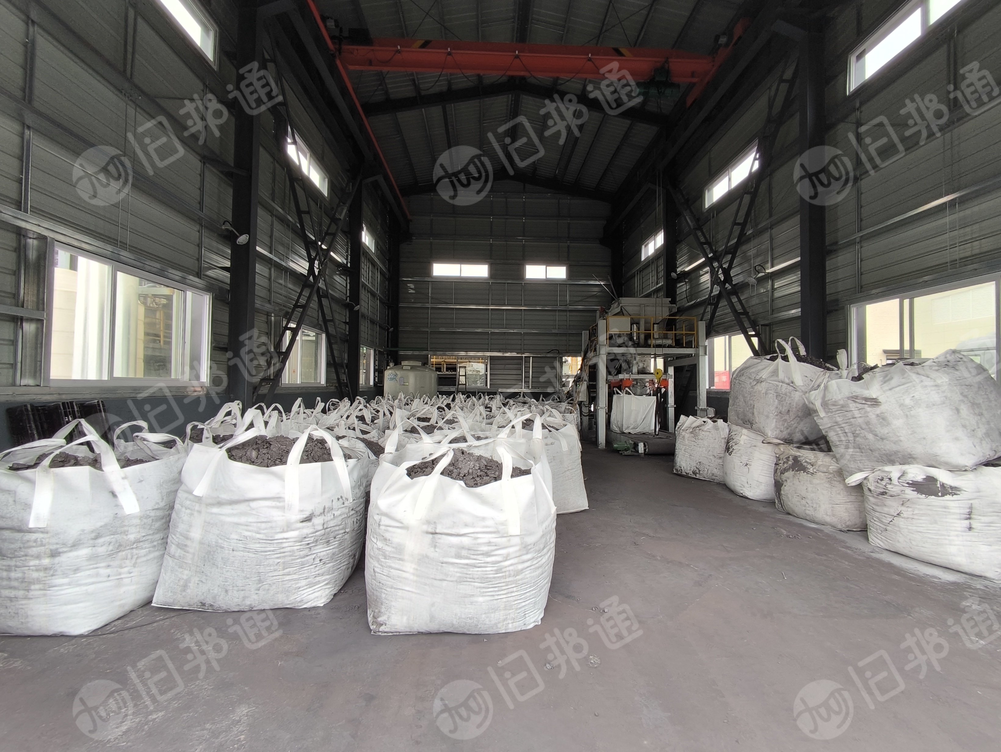 出售硅泥,硅泥含量93/95,大量现货