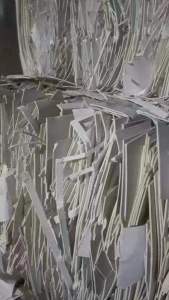 汕头厂家大量回收相框厚卡纸边角料