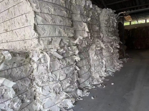 出售餐巾纸芯废料