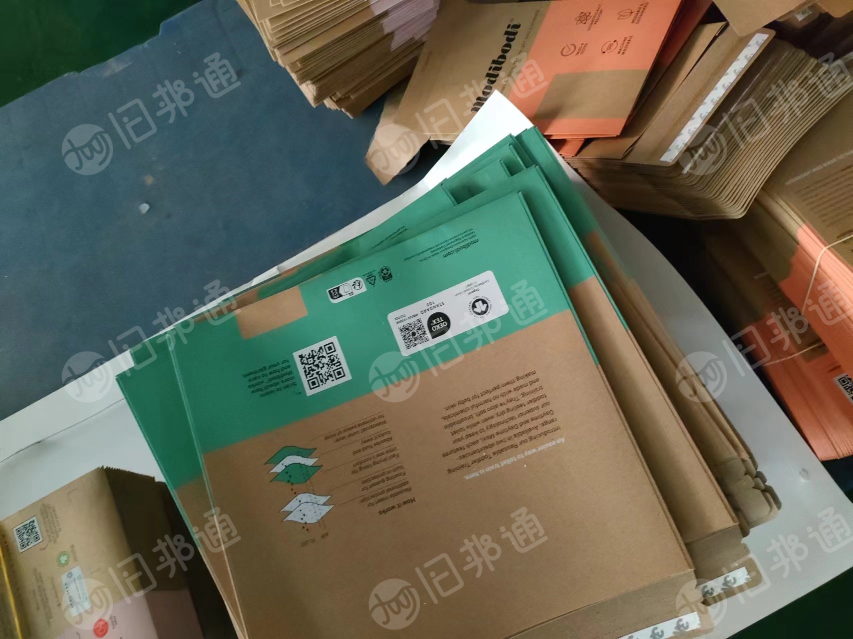 处理一批牛皮纸包装盒