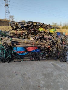 PVC电缆皮毛料，现货30吨，价格合适可出