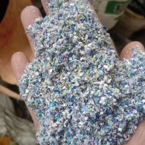 长期出售PVC破碎料，PVC吹毛料