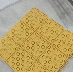 长期出售PP废塑料，每月几十吨