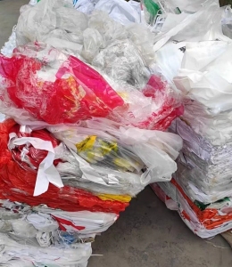 印错的边角料，过机布裁切多的，有无纺布，编织布，opp膜混合打包出售