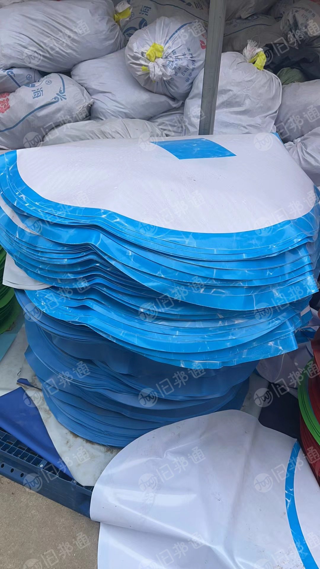纯PVC膜,充气玩具料,现货30吨出售