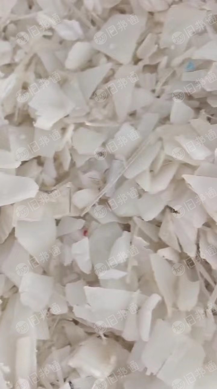 长期出售PE破碎料,白乙破碎料,蓝桶破碎料