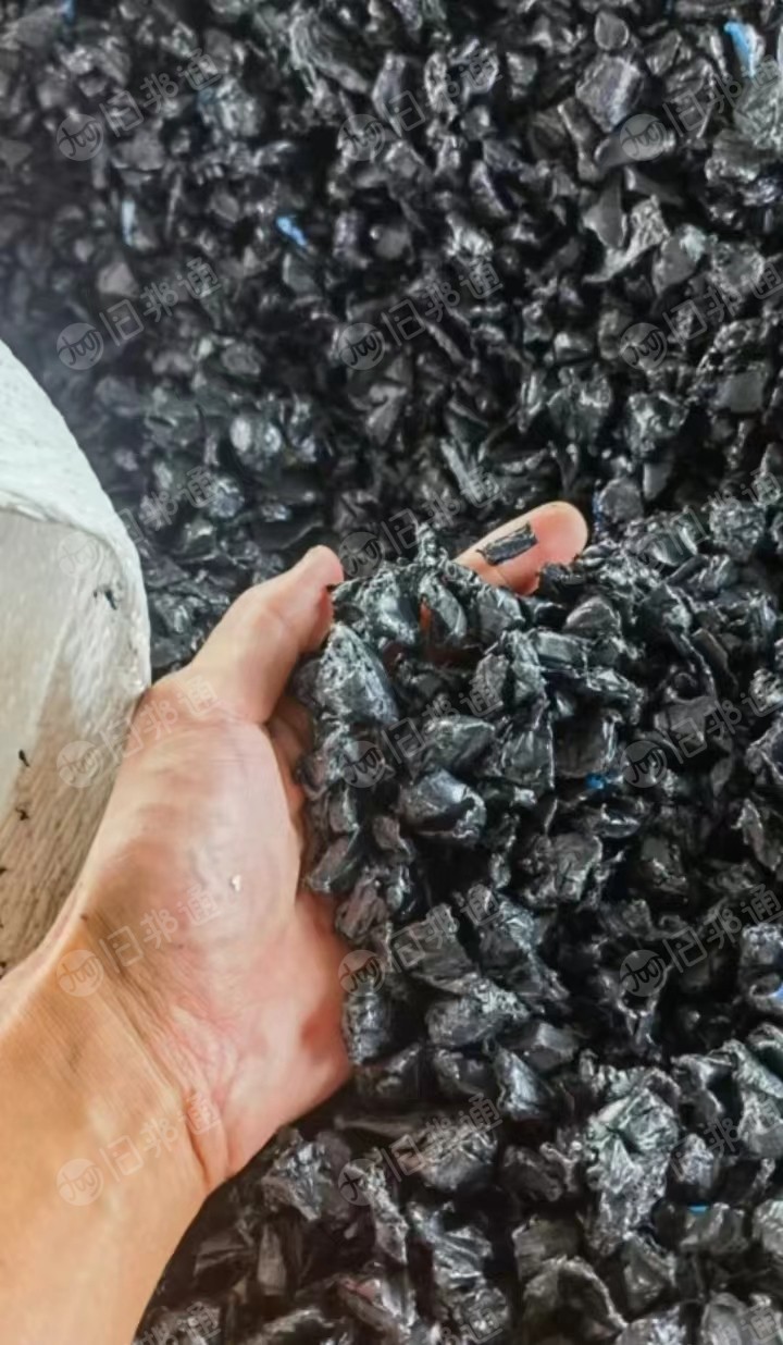 长期出售PE管破碎料,燃气管破碎料