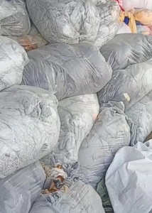 化水料，涤纶废布料，白色，三色，混色等，长期出售