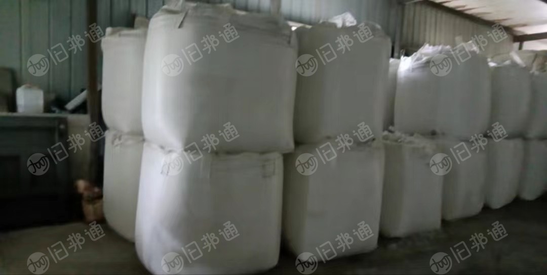 pet中温190c白色颗粒,现货十多吨出售